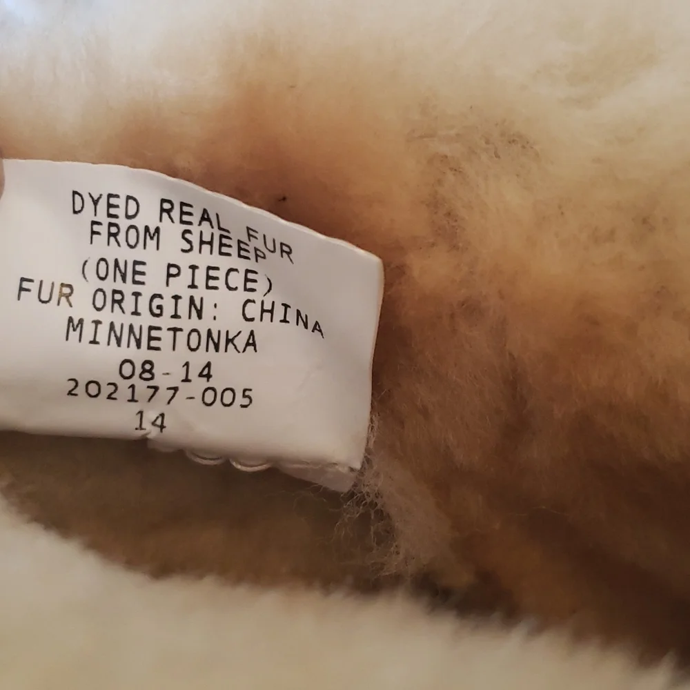 Minnetonka Golden Tan Sheepskin Ankle Boot Brand New Without Box 7 - Picture 13 of 16